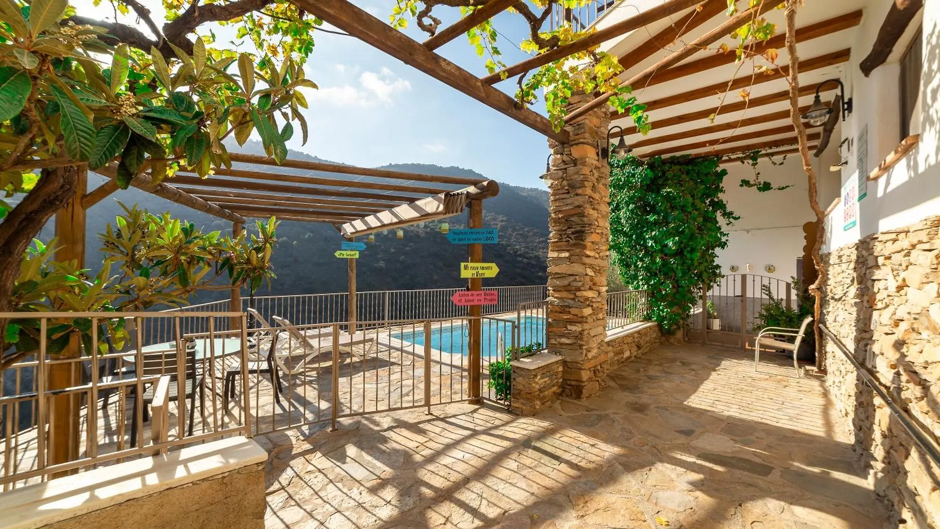 C'Antonia Y Manuel Villa Laroya Spain